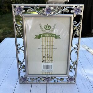 Heirloom Ornate Metal Picture Frame Decorative Leaves & Flowers Holds 5x7 Photo